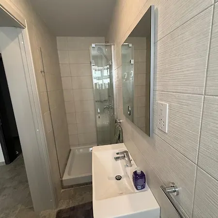 House With Garden In Paceville Apartament